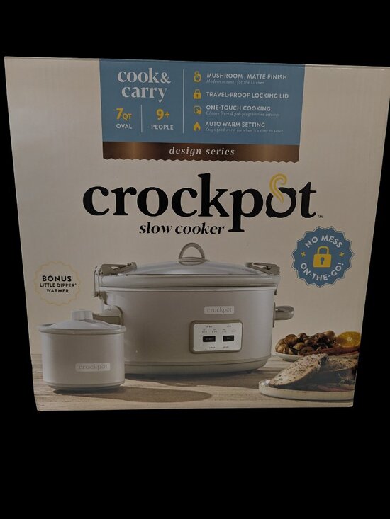 Crockpot Other - Crockpot Cook & Carry 7QT Slow Cooker with Little Dipper